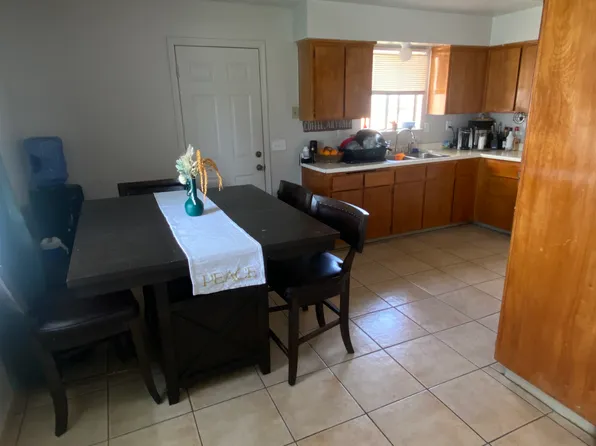 (undisclosed Address), Stratford, CA 93266