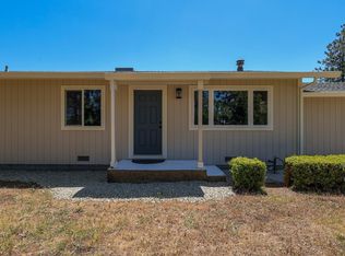 17807 Strawberry Ln, Anderson, CA 96007