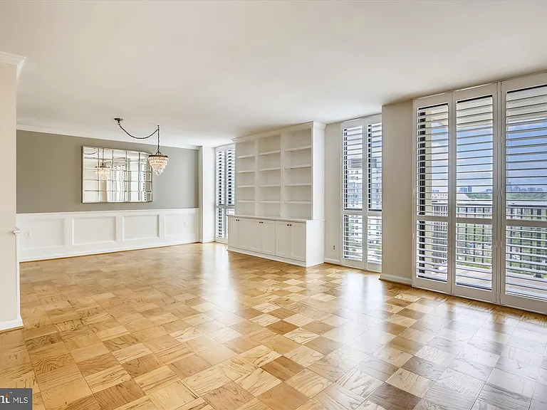 6800 Fleetwood Rd #1004 — Photo 3