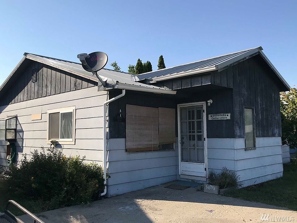 1st image of 1606 Golden St