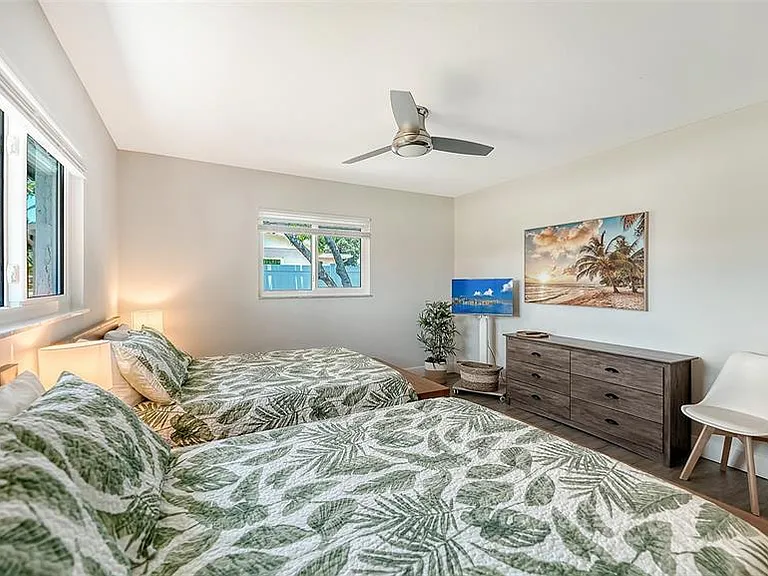1302 Mango Ave — Photo 37