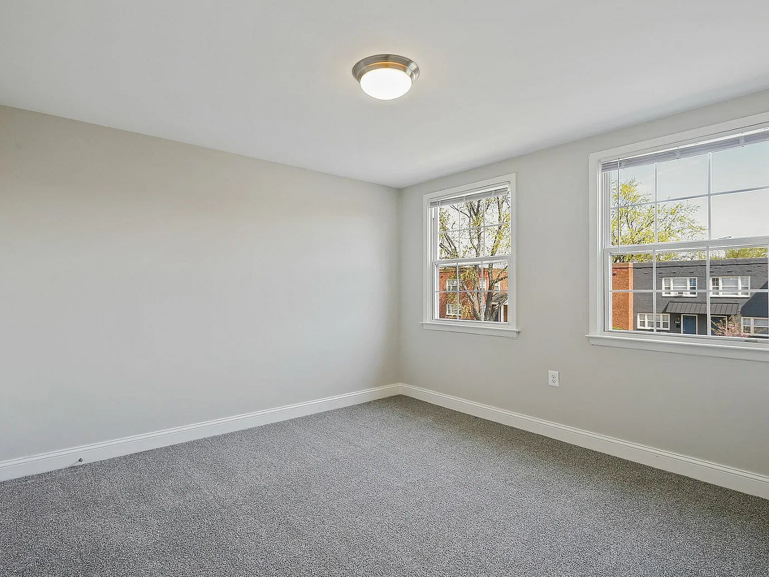 Gray Haven Townhomes — Photo 3