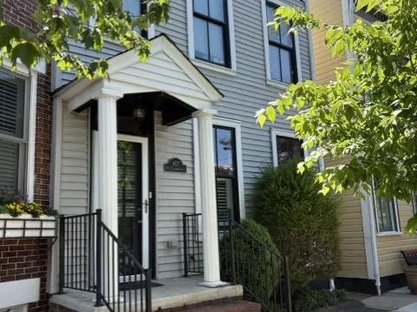 617 N Columbus St, Alexandria, VA 22314