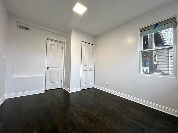 3rd image of 1521 N Keating Ave #2