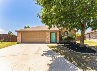 16301 Severn Ln, Justin, TX 76247