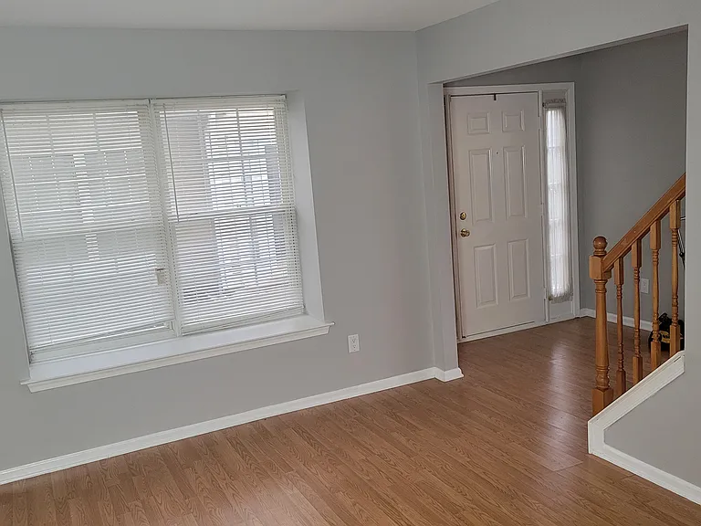 2904 Saxony Dr — Photo 11