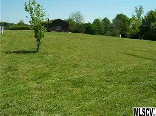 1859 Gail St, Newton, NC 28658