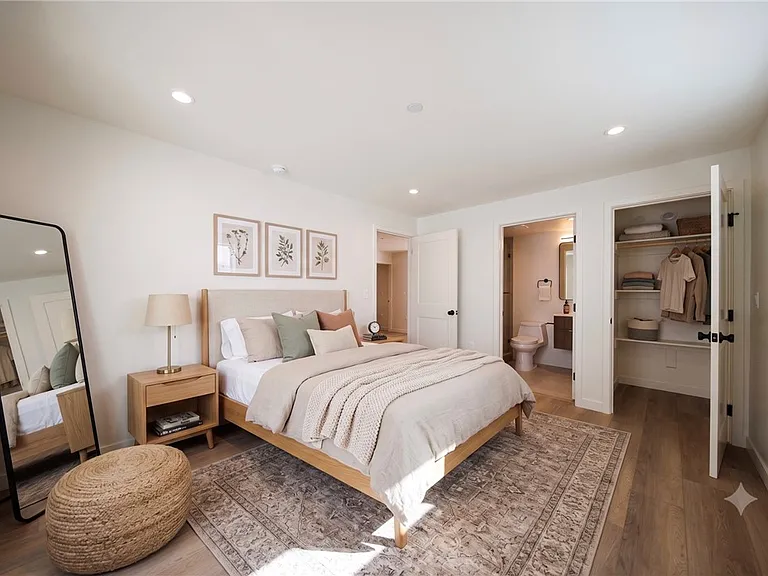 5933 Comey Ave #3 — Photo 6