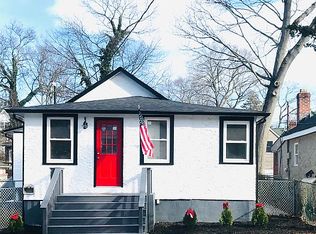 49 Sunburst Dr, Rocky Point, NY 11778