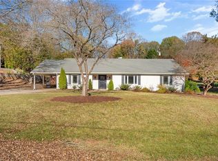 3615 Herchel Ln, Winston Salem, NC 27106