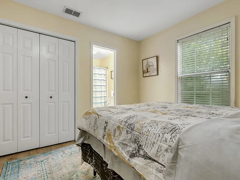 2738 W Tharpe St #506 — Photo 11