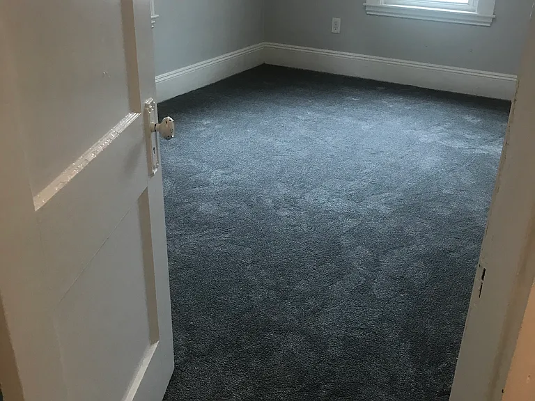 1 Hathorne Cres #1 — Photo 19
