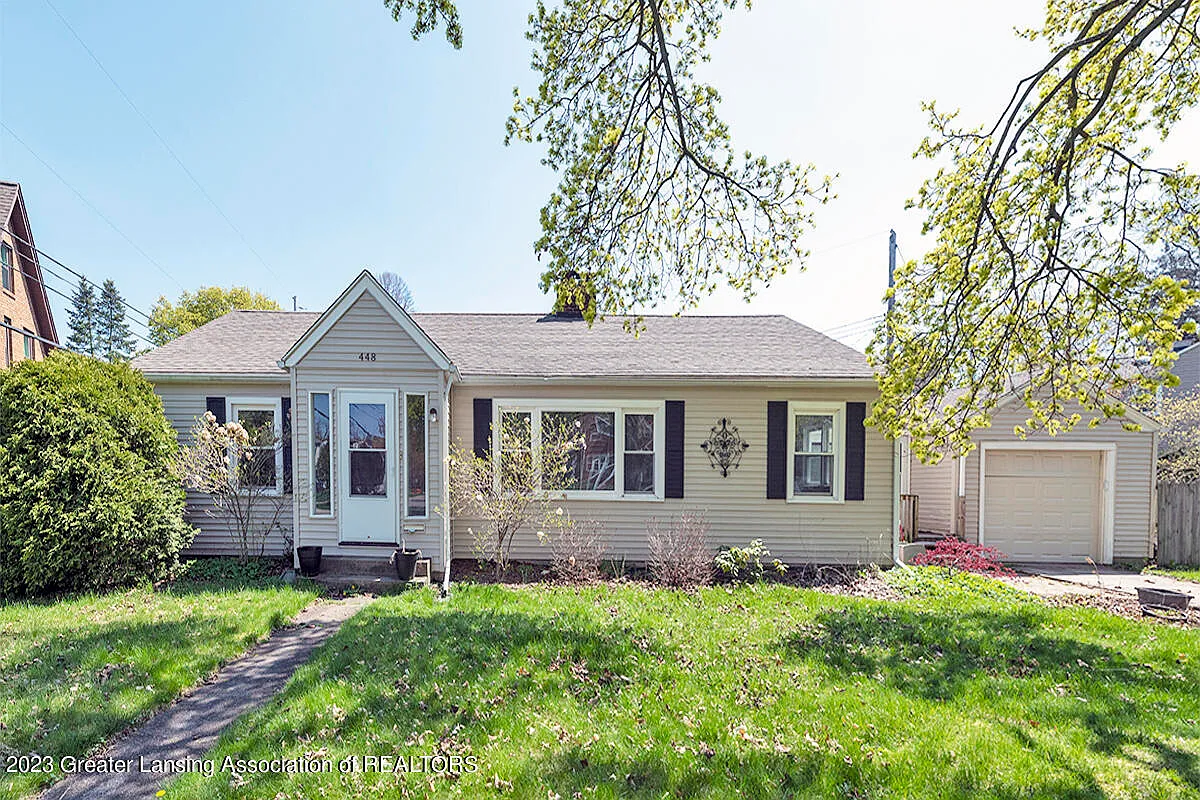 448 Collingwood Dr photo 1
