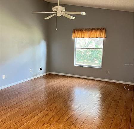 3rd image of 26338 Glen Eagle Dr