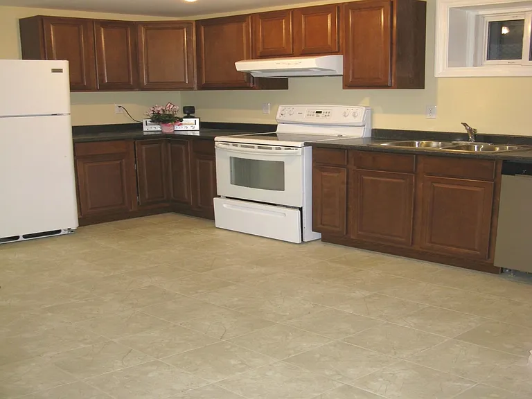 105 Bayview Pkwy #B — Photo 5