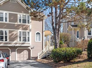 24 Sunset Ave APT D, Providence, RI 02909