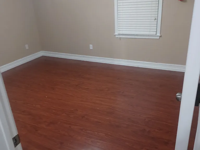 Saybrook Cir NW — Photo 6