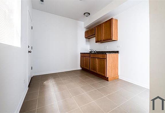 4th image of 7800 S Ashland Ave