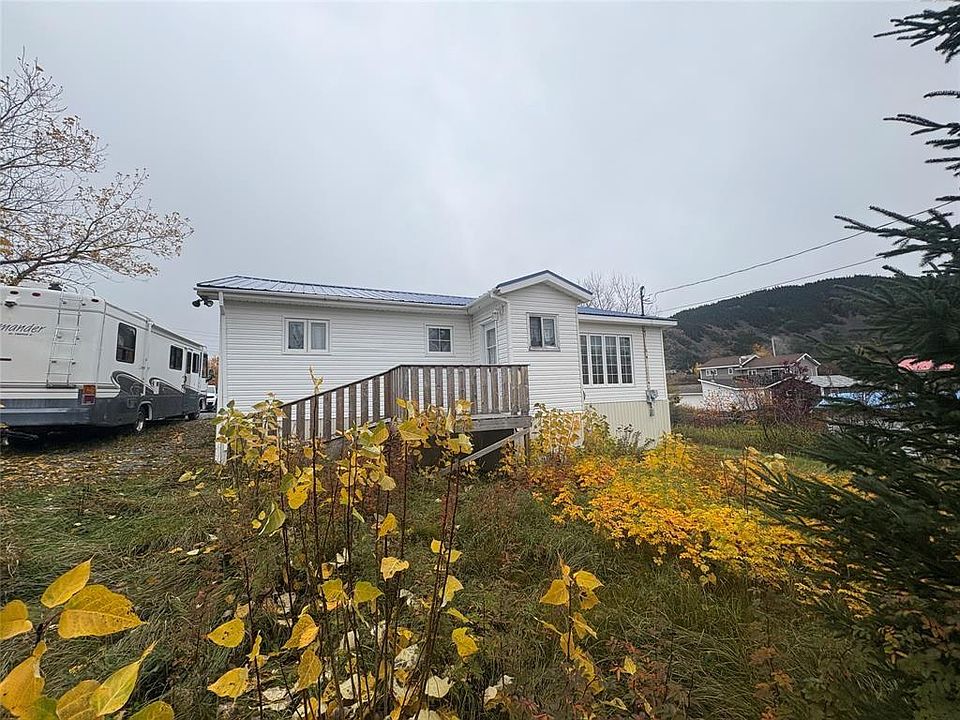 1st image of 23A Foster-Ward Road