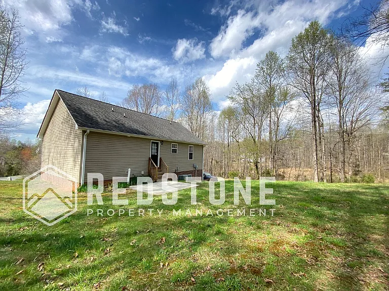 3903 Johns Creek Dr — Photo 25