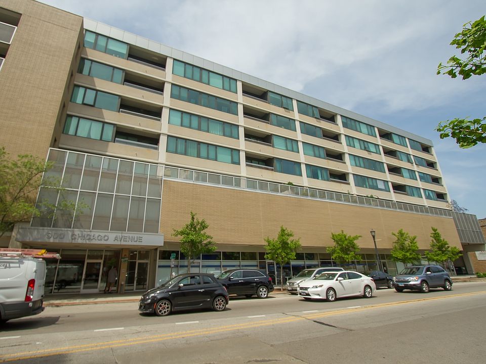 1st image of 900 Chicago Ave #B-7t