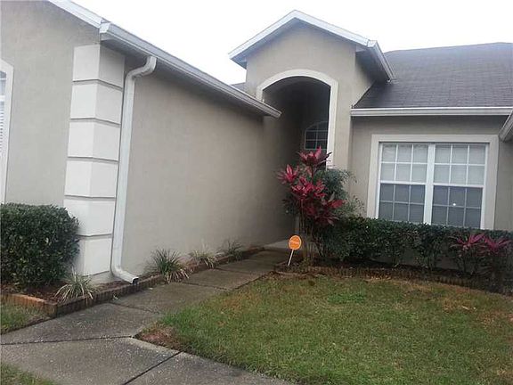 3rd image of 404 Marlberry Leaf Ave