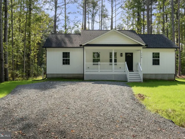 174 Shorewood Dr, Colonial Beach, VA 22443
