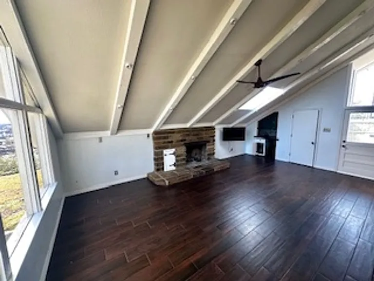 2605 S 66th St — Photo 10