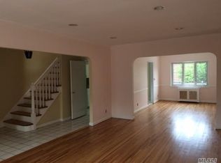 7519 147th St, Flushing, NY 11367