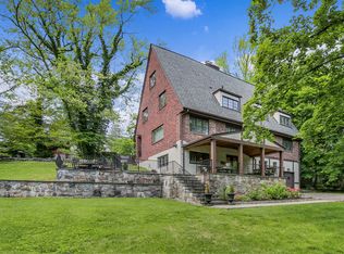 2 Windmill Cir, Scarsdale, NY 10583