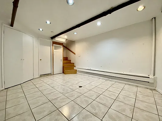 Rented by Corcoran | media 18