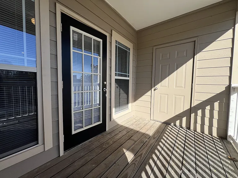 Wesley Kensington Apartments at Stonecrest — Photo 209