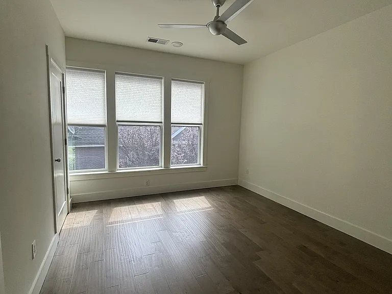 1625 Monroe Ave #2 — Photo 27