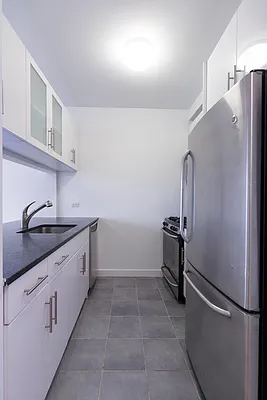 Rented by Real Broker NY LLC | media 12