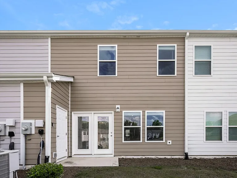 217 Brook Farm Ln — Photo 17