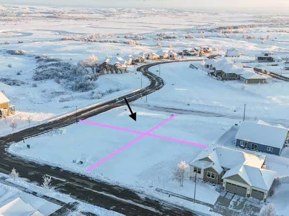 Wyatt St, Williston, ND 58801