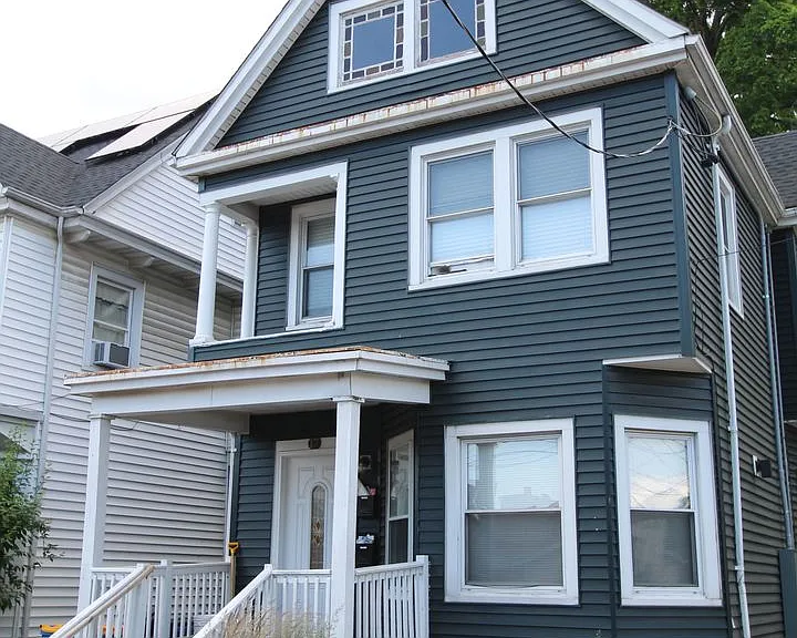 17 Oneil St — Photo 1