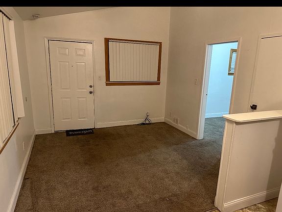 3rd image of 1427 Electric Ave #1427