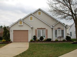 18 Grosunor Ct, Jackson, NJ