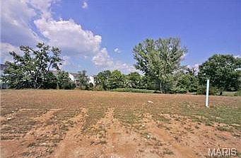1st image of 101 Sunnyside Estates Ct