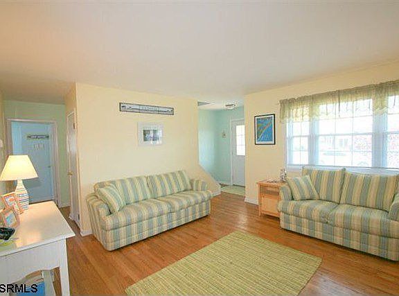 3rd image of 5336 Bay Ave