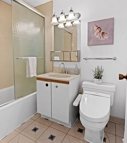 1186 Worcester Rd #220 — Photo 8