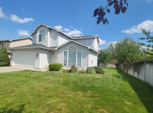 7120 N Hogan St, Spokane, WA 99217