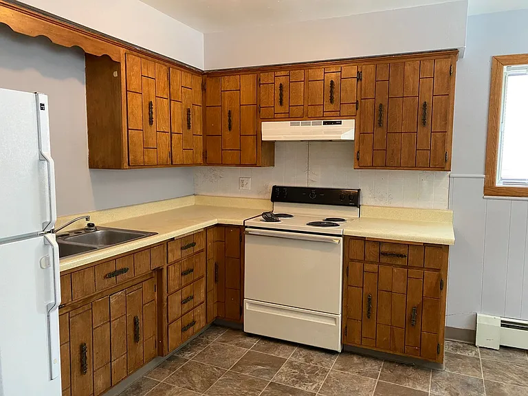 College Park Apartments — Photo 105