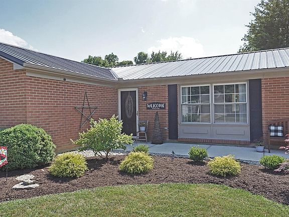 2nd image of 703 Robindale Dr