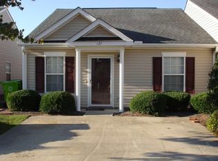 137 Larkspur Ln, Columbia, SC 29229