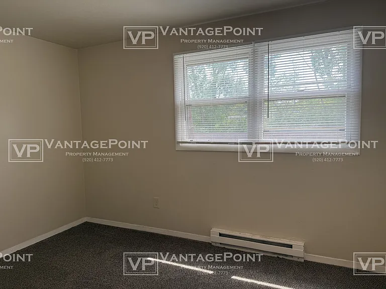 1823 Badger St #8 — Photo 14