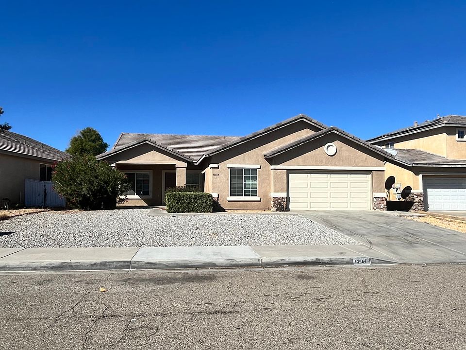2nd image of 13584 Fern Pine St