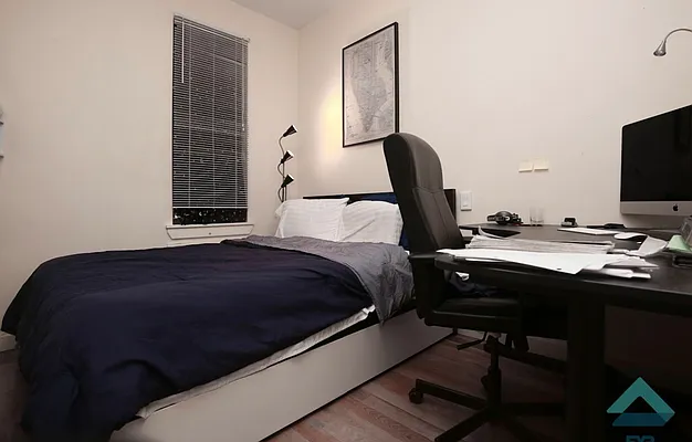 Rented by EXR | media 7