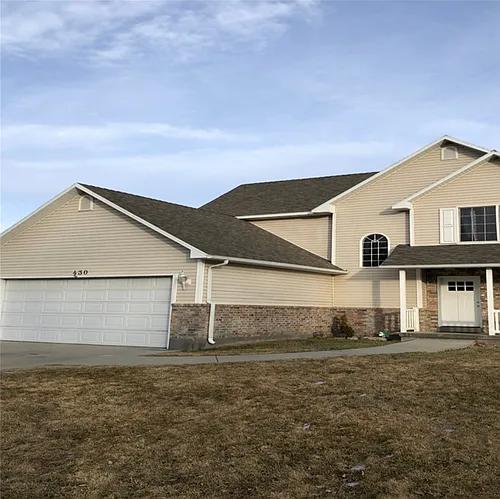 430 N 550 E Photo 1